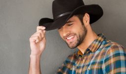 THE TOP 10 BENEFITS OF HAVING WHITER TEETH