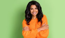 Six Tips to Follow When Using Teeth Whitening Strips